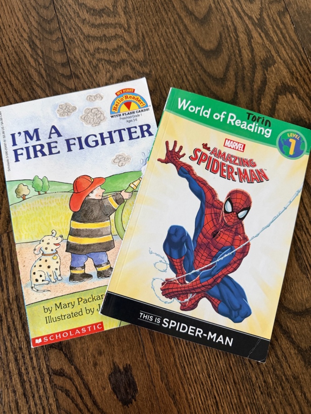MARVEL The Amazing Spider-Man Kids Book - Red & Blue